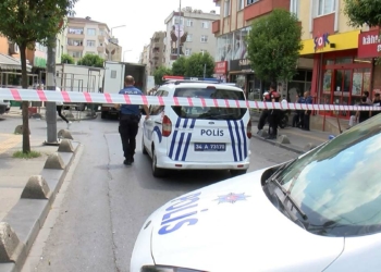Bağcılar'da silahlı saldırı: 1 ölü, 1 yaralı