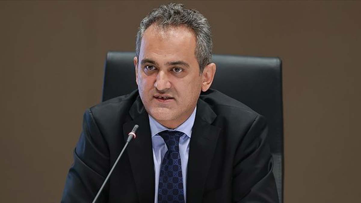 Bakan Özer'den 15 Temmuz mesajı