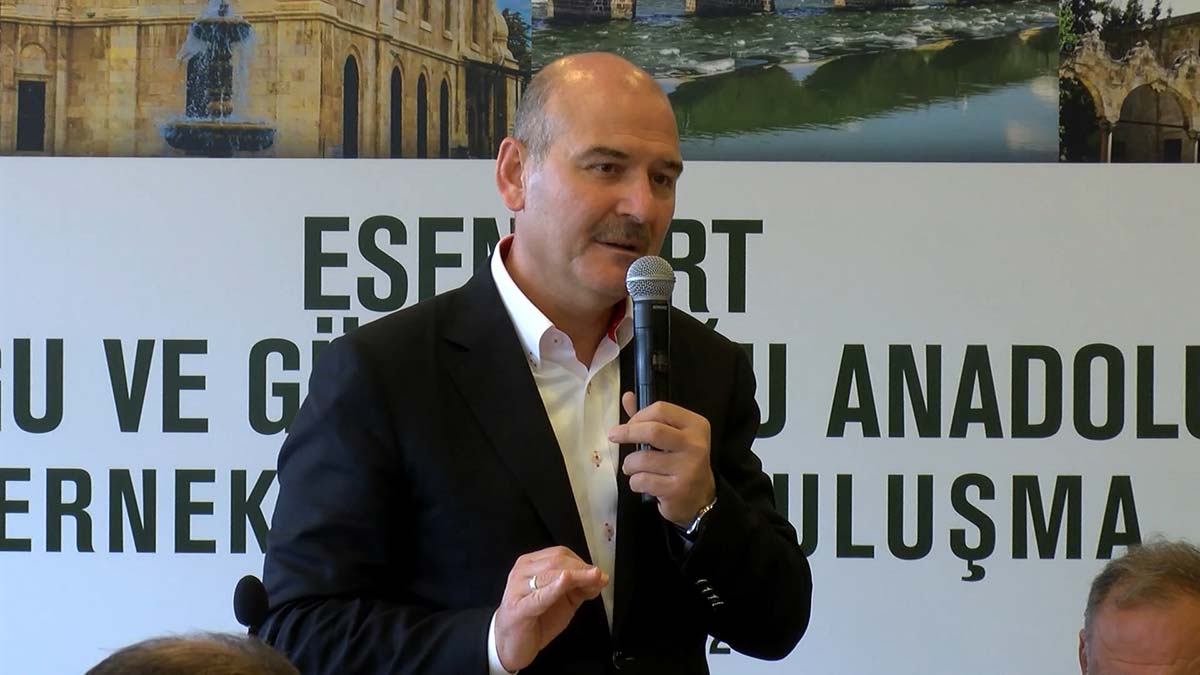 Bakan Soylu: Amerika terör örgütlerini pişiriyor