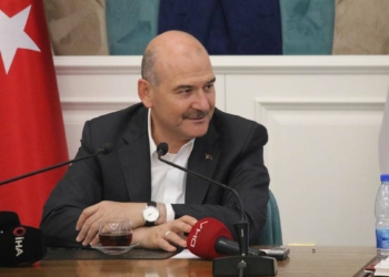 Bakan Soylu Suriyeli öğrencilere hitap etti
