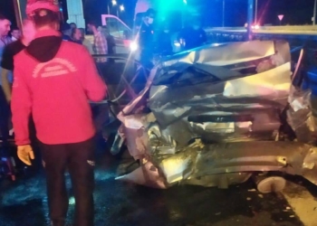 Balıkesir'de feci kaza: 5 ölü, 2 yaralı