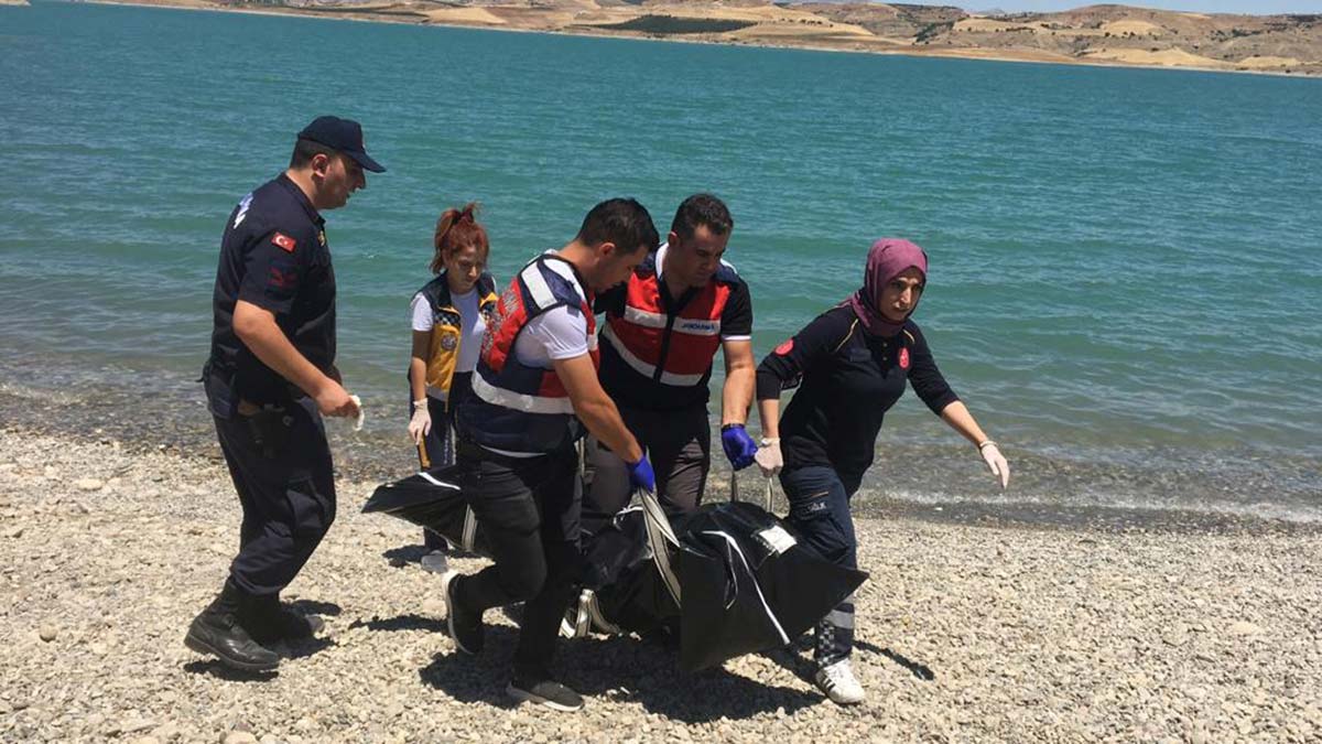 Baraj gölü kıyısında kadın cesedi bulundu