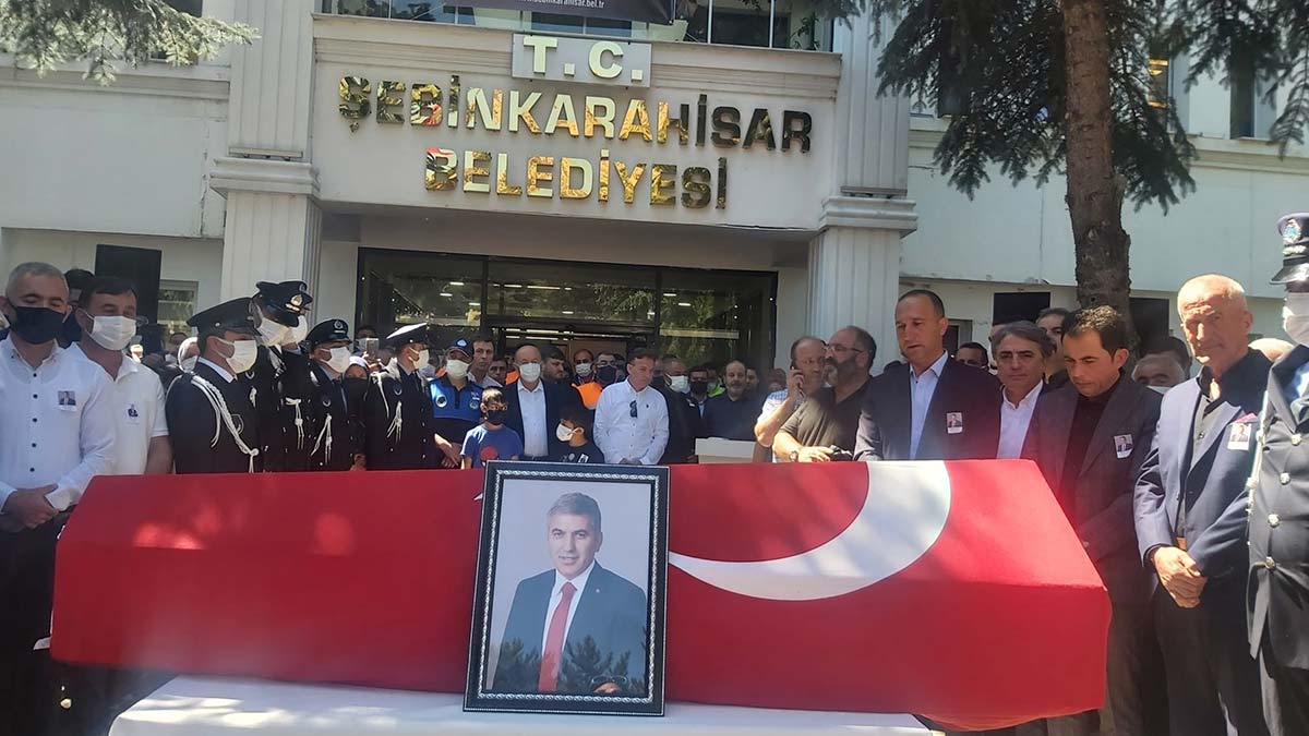 Başkan Şahin Yılancı son yolcuğuna uğurlandı