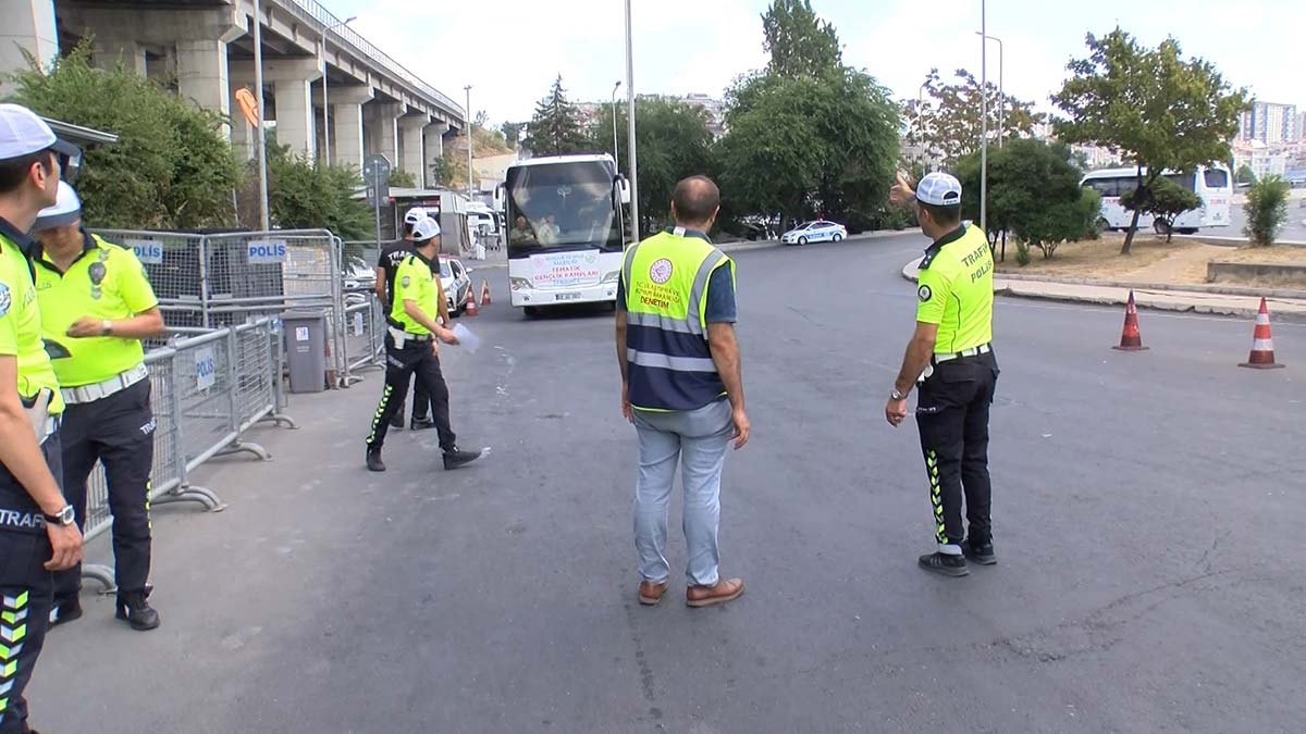 Bayram öncesi otogarda denetim