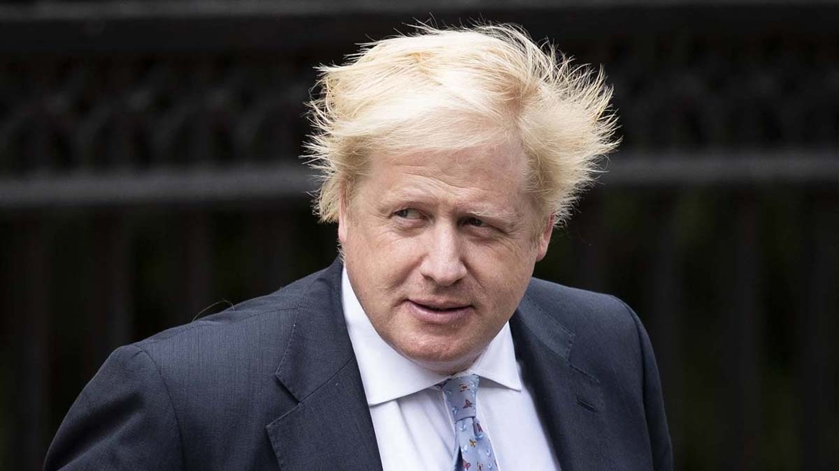 Boris Johnson istifa ediyor