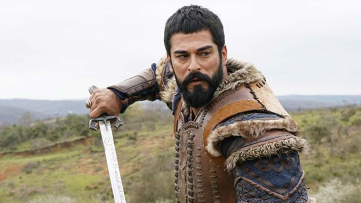 Burak Özçivit'in yargılandığı davada karar