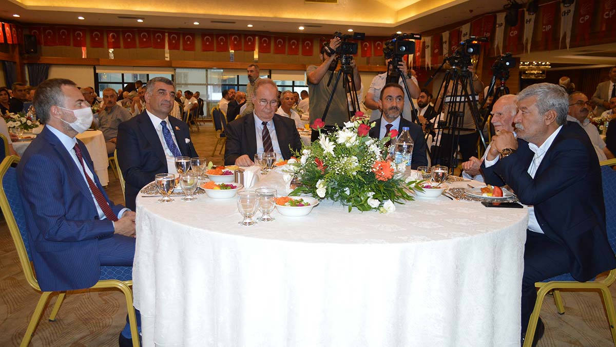 CHP Ekonomi Masası heyeti Elazığ'da