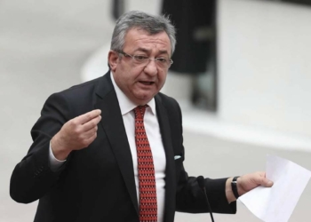 CHP'den sağlıkçılar için genel görüşme önergesi