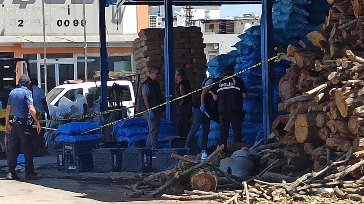 Çalışan motorlu testereye çarpan işçi öldü