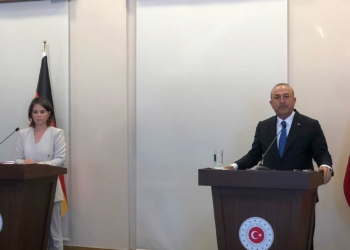 Çavuşoğlu, Almanya Dışişleri Bakanı ile görüştü