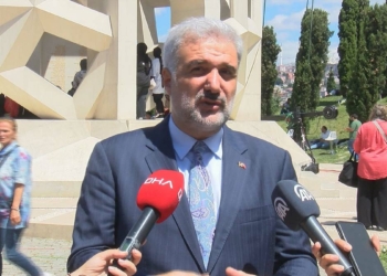 Darbecilere karşı demokrasiyle mücadele edeceğiz