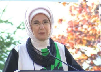 'Dünya bir savaş ve yıkım yeri olmamalı'