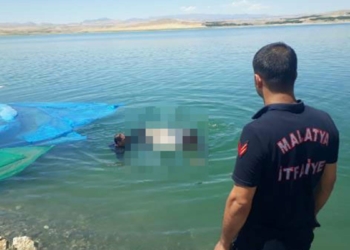 Elazığ'da baraj gölüne giren 2 arkadaş boğuldu