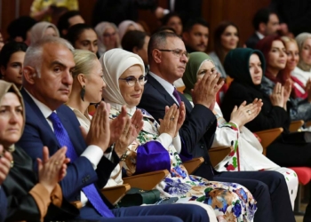 Emine Erdoğan, 'Barış Konseri'ni izledi