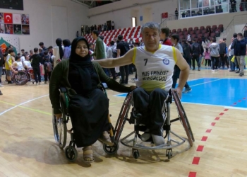 Engelli çiftin yaşam azmi