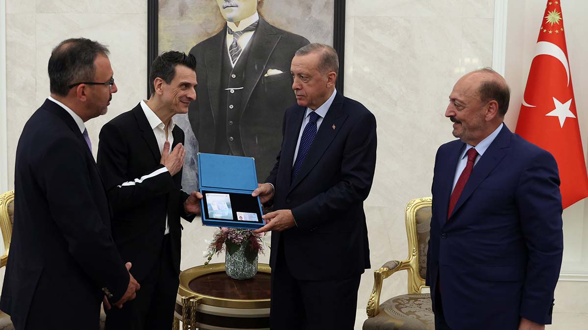 Erdoğan'dan, Giovanni Guidetti'ye 'Turkuaz kart'