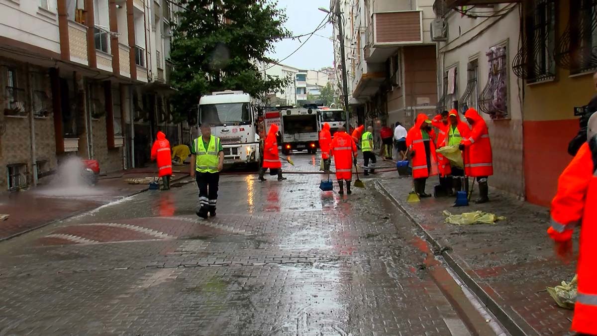 Esenyurt'ta evini su basanlara 5 bin lira yardım
