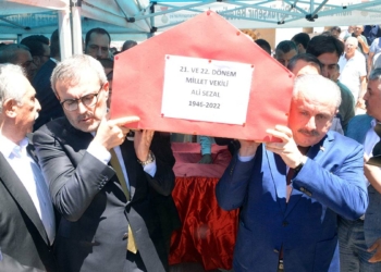 Eski milletvekili Ali Sezal, toprağa verildi
