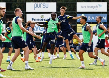 Fenerbahçe Dinamo Kiev ile karşılaşacak