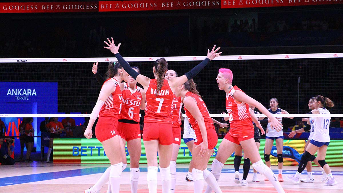 Filenin Sultanları Tayland'ı mağlup etti