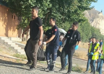 Fırat Nehri'ne giren Mustafa boğuldu