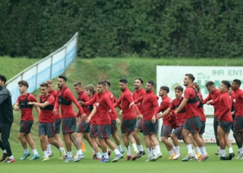 Galatasaray'da transfer çalışmaları sürüyor