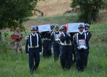 Hakkari Valiliği; 4 güvenlik korucusu şehit oldu