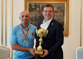 İmamoğlu, milli golfçü Mehmet Kazan'ı konuk etti