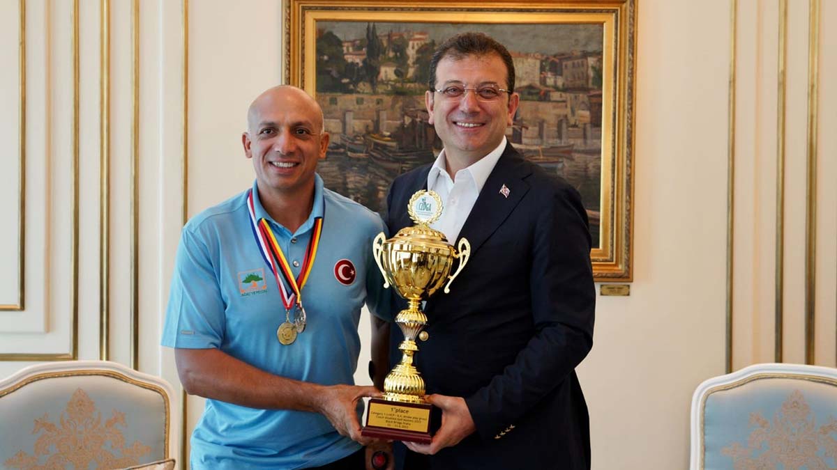 İmamoğlu, milli golfçü Mehmet Kazan'ı konuk etti