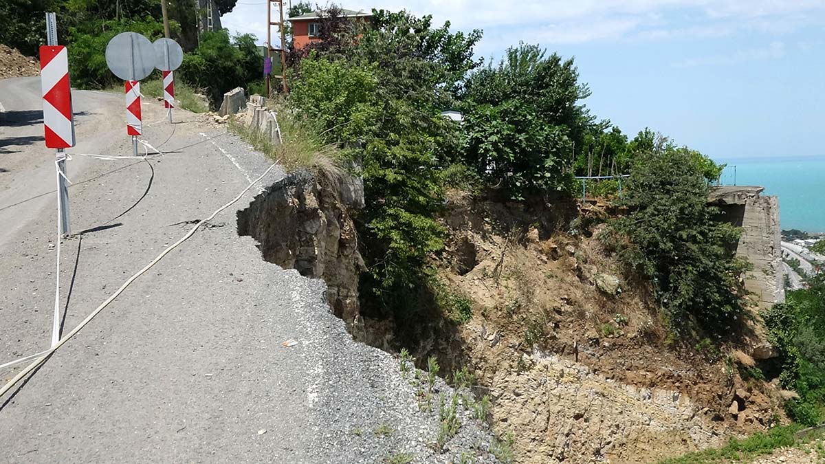 Karadeniz'de heyelanlı yamaçlara 'teraslı' formül