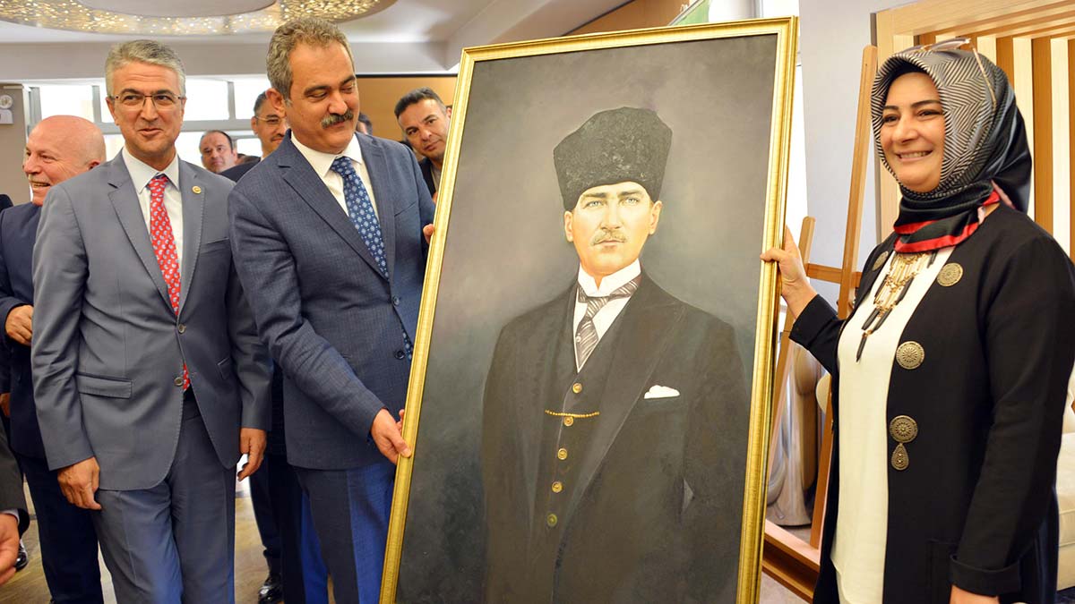 'Kayıt için devlet okullarında bağış alınamaz'