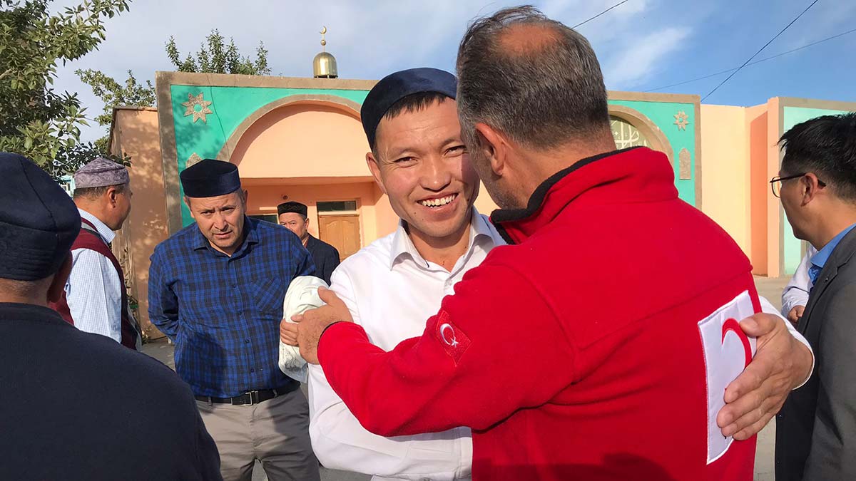 Kızılay 22 ülkede kurban kesimlerine başladı