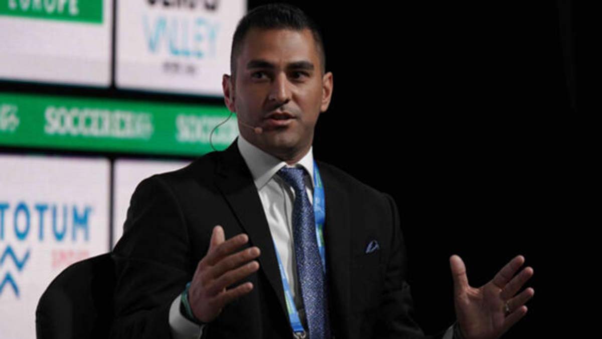 Mesut Özil'in menajerinden fesih açıklaması