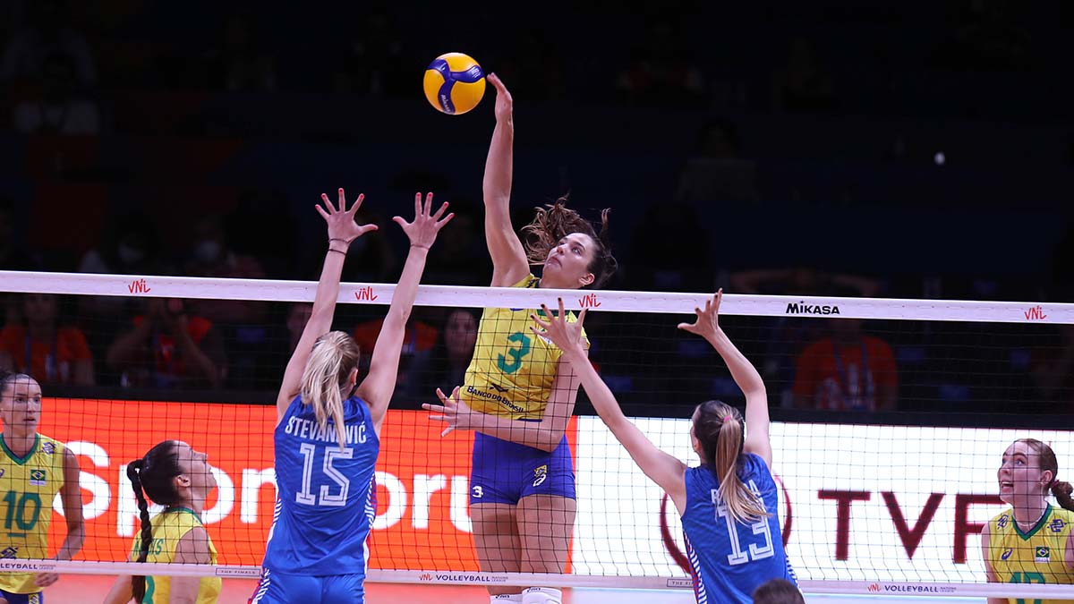 Milletler Ligi'nde ilk finalist Brezilya oldu