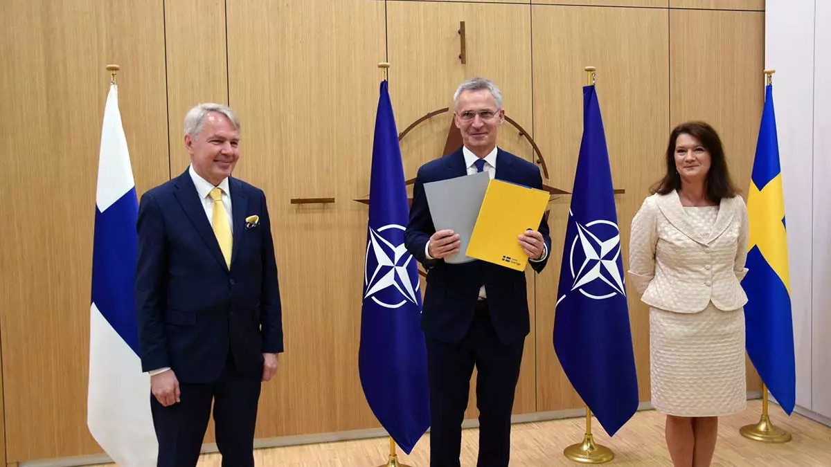 Nato finlandiya ve i̇sveç'in katılım sürecini başlattı