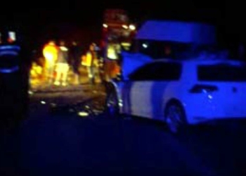 Nevşehir'de minibüs ile otomobil çarpıştı: 14 yaralı