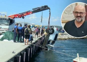 Otomobil denize uçtu: İş adamı öldü, oğlu kurtuldu