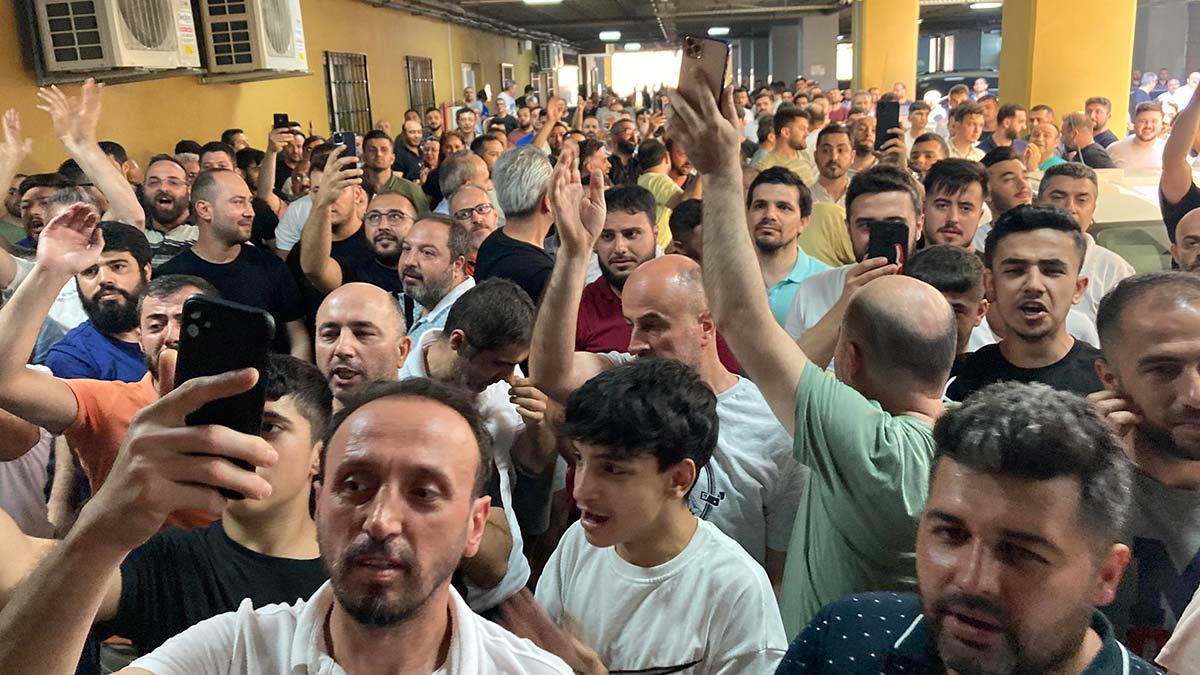 Otopark ve aidatlara yapılan zamma eylem