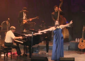 Pink Martini İstanbul'da konser verdi