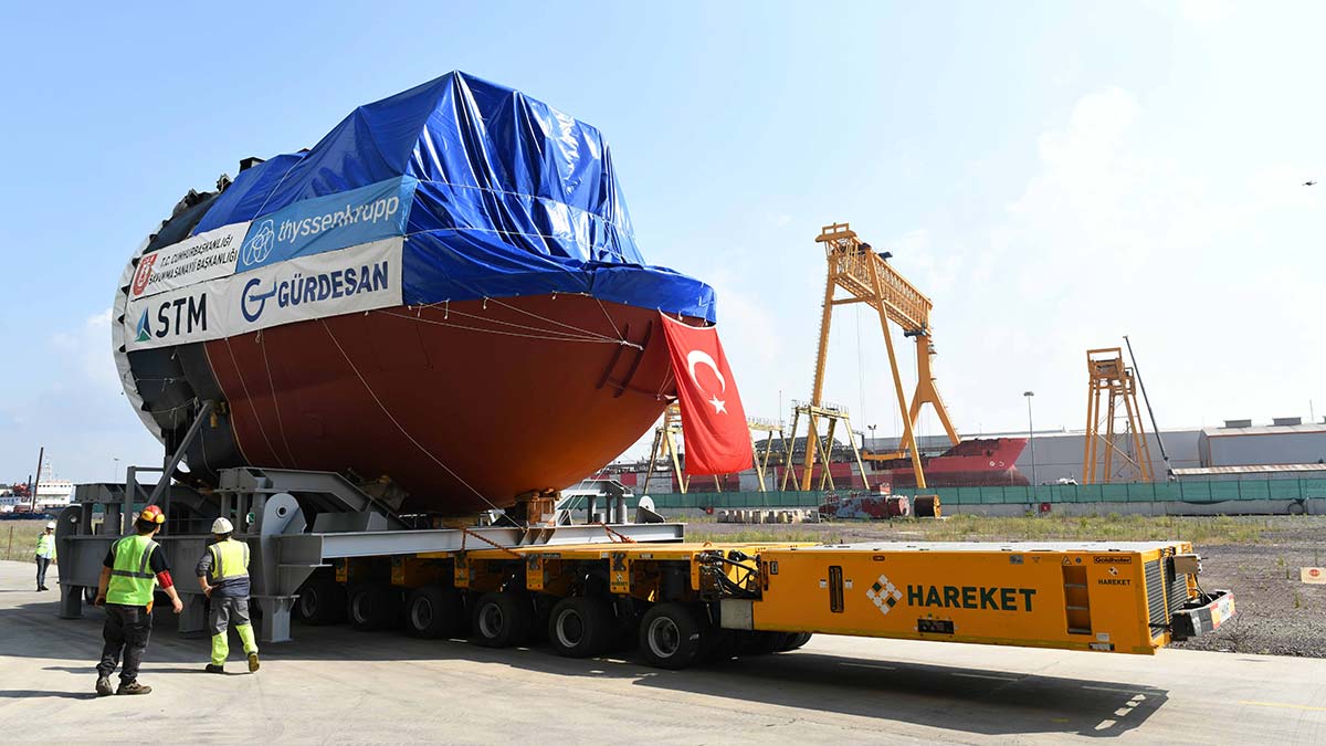 Reis sınıfı denizaltılara 'Section 50' teslimatı