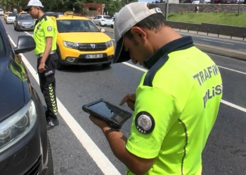 Sarıyer'de dron destekli trafik denetimi