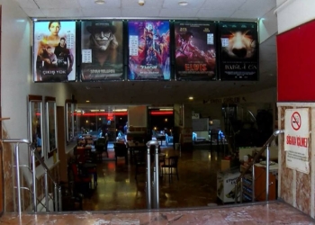 Sinema salonları pandeminin etkisinden çıkamadı