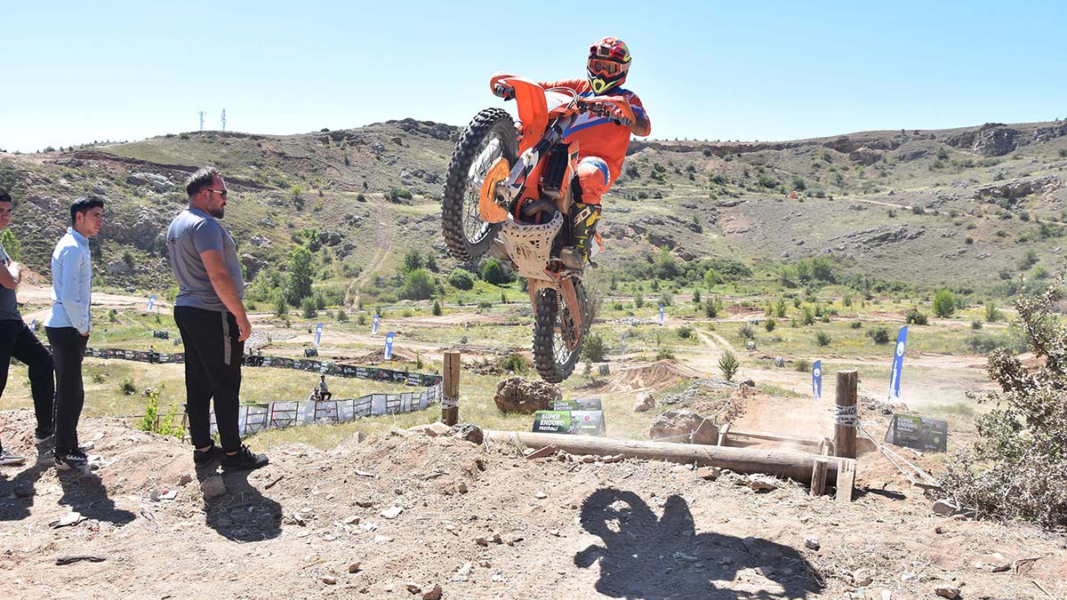 Sivas'ta Enduro Festivali nefes kesti
