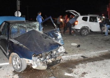 Sivas'ta cip ile otomobil çarpıştı: 1 ölü, 9 yaralı