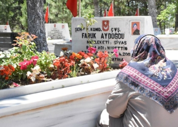 Sivas'ta şehit annelerinin hüzünlü bayramı