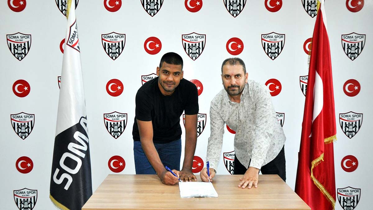 Somaspor, kaleci Mert Özyiğit'i aldı
