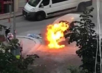 Su dağıtım aracı, alev alev yandı