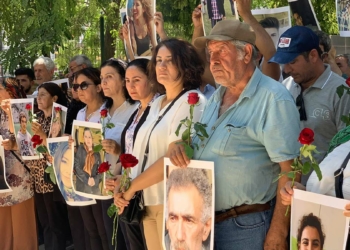 Suruç'ta canlı bombalı saldırıda ölen 33 kişi anıldı
