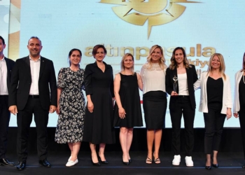 Turkcell Kadınlar Futbol Ligi projesine ödül