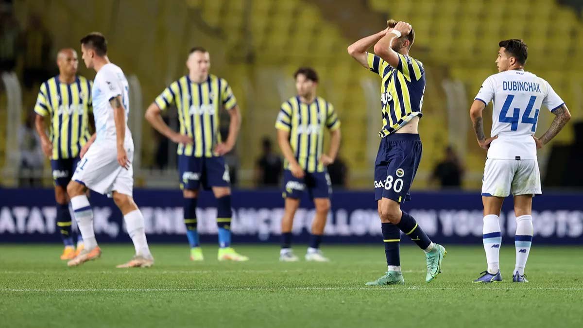 UEFA'dan Fenerbahçe'ye disiplin soruşturması